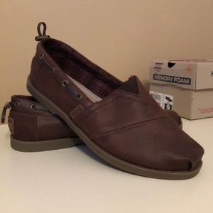 Brown Fuzzy Bobs, New in Box!